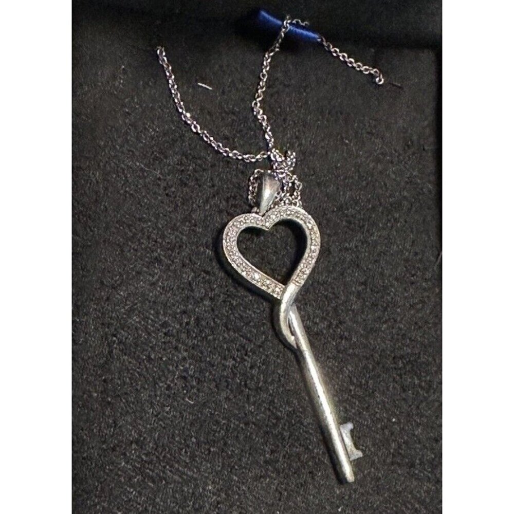 Karizia Italian Diamond (tested) Heart Sterling Necklace 925 Key Pendant Chain